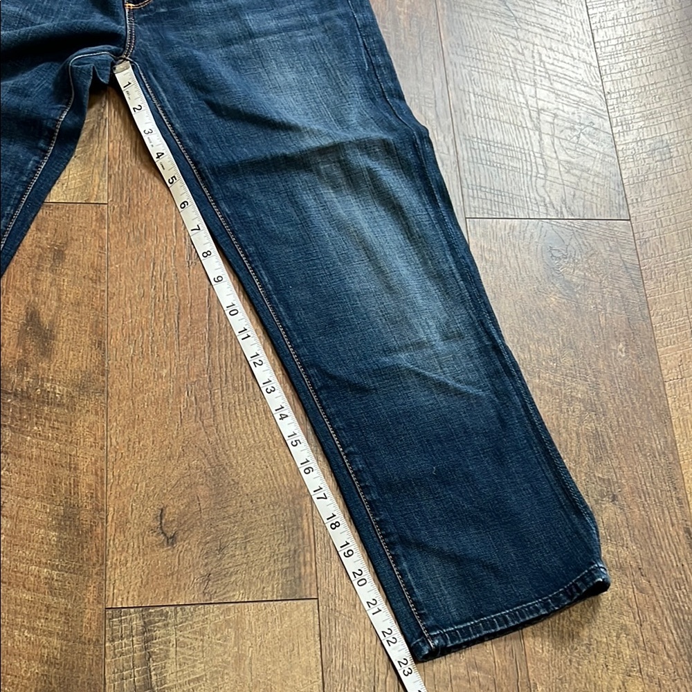 Women’s blue crop jeans - Picture 8 of 9